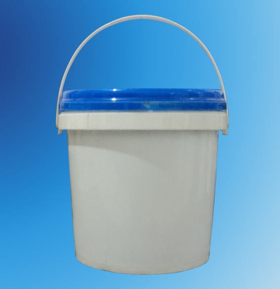 5L-European-style-HDPE-plastic-pail-with-blue-lid-small-industrial-packaging-bucket