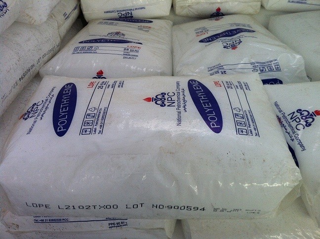 Iran-NPC-L2102TX00-LDPE-plastic-pellet-25kg-pack-stock