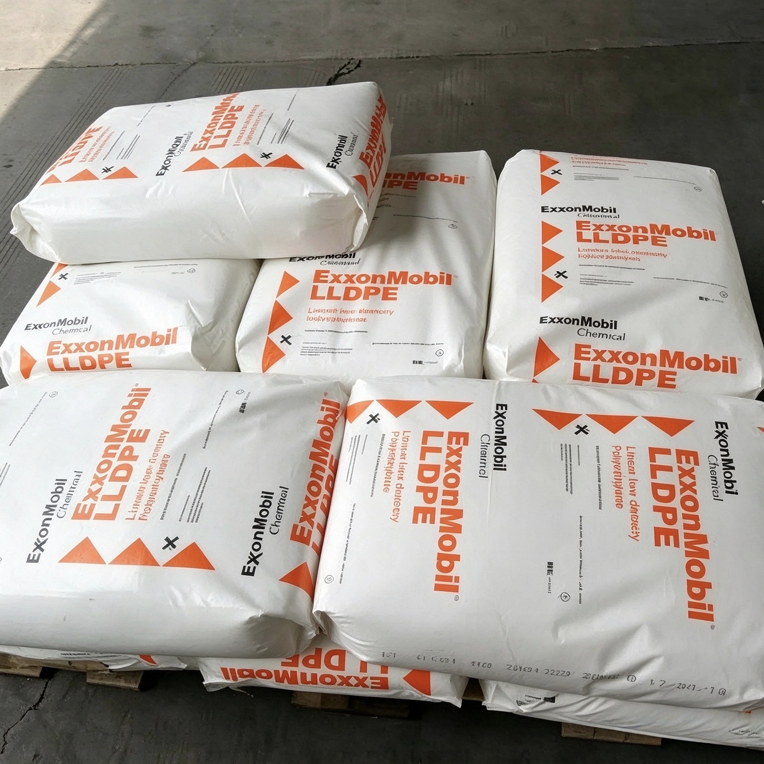 Bulk-bags-of-ExxonMobil-1002BU-linear-low-density-polyethylene